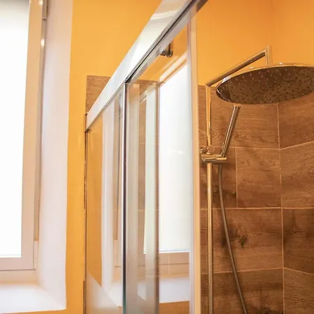 Loft Al Mig Del Bosc Apartamento