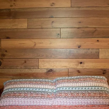 Loft Al Mig Del Bosc Apartamento *